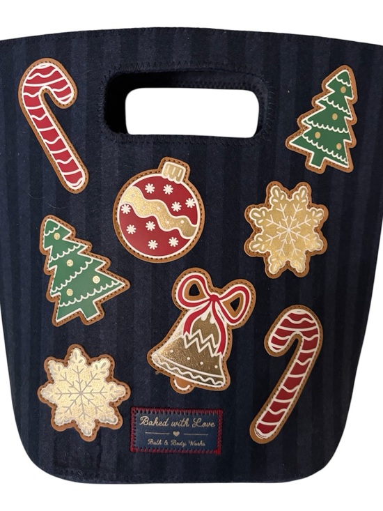 Bath & Body Works Handbags - Bath & Body Works “Baked With Love” limited edition holiday felt gift bag